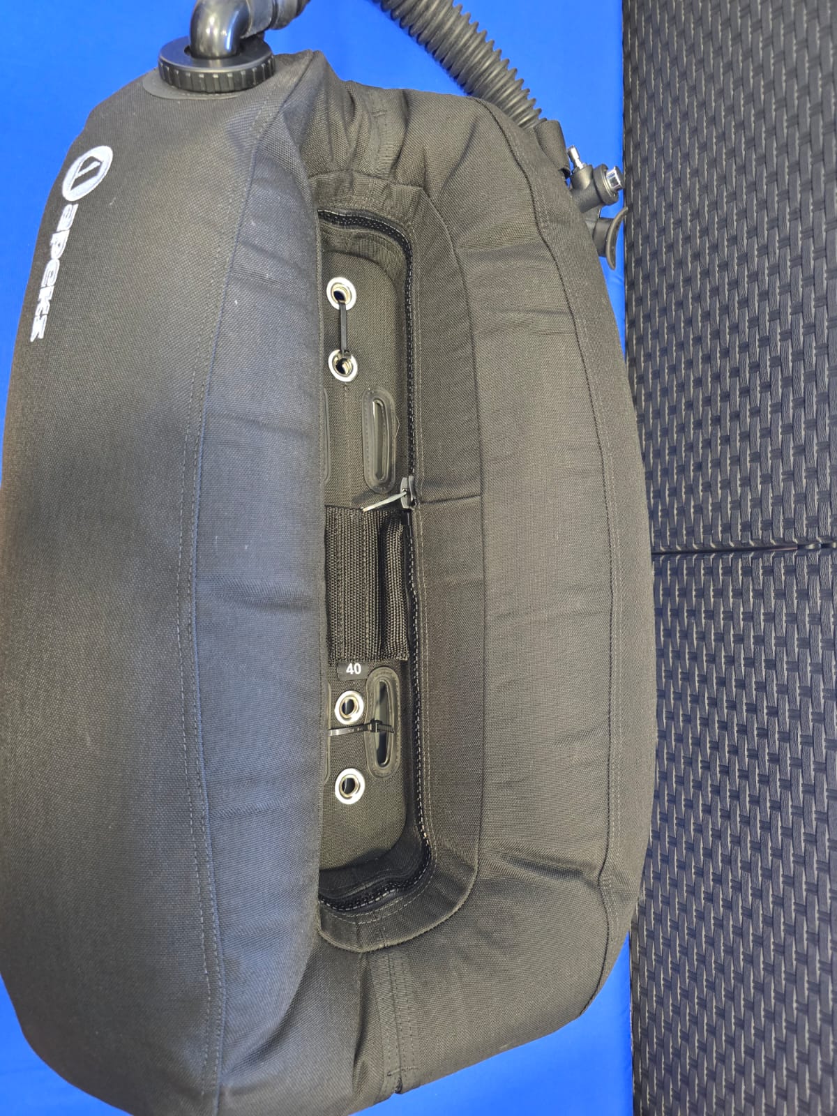 Apex WTI D40 Wing BCD – 40L Lift | New in Box