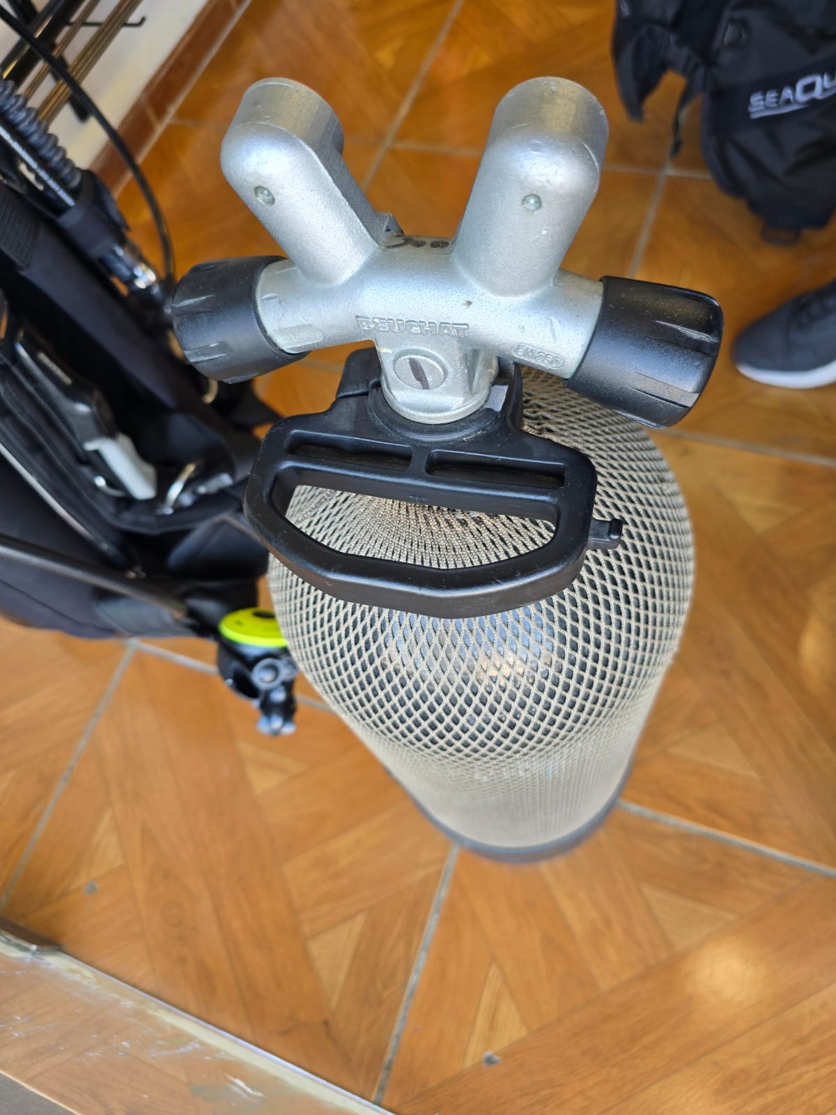 Beuchat Steel 15L Diving Tank – Double Valve | Tested March 2026