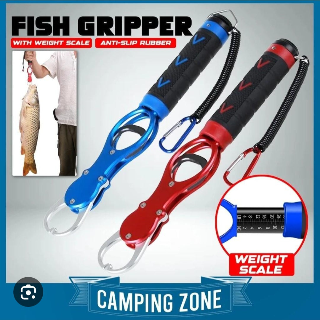 Fishing gripper with scale