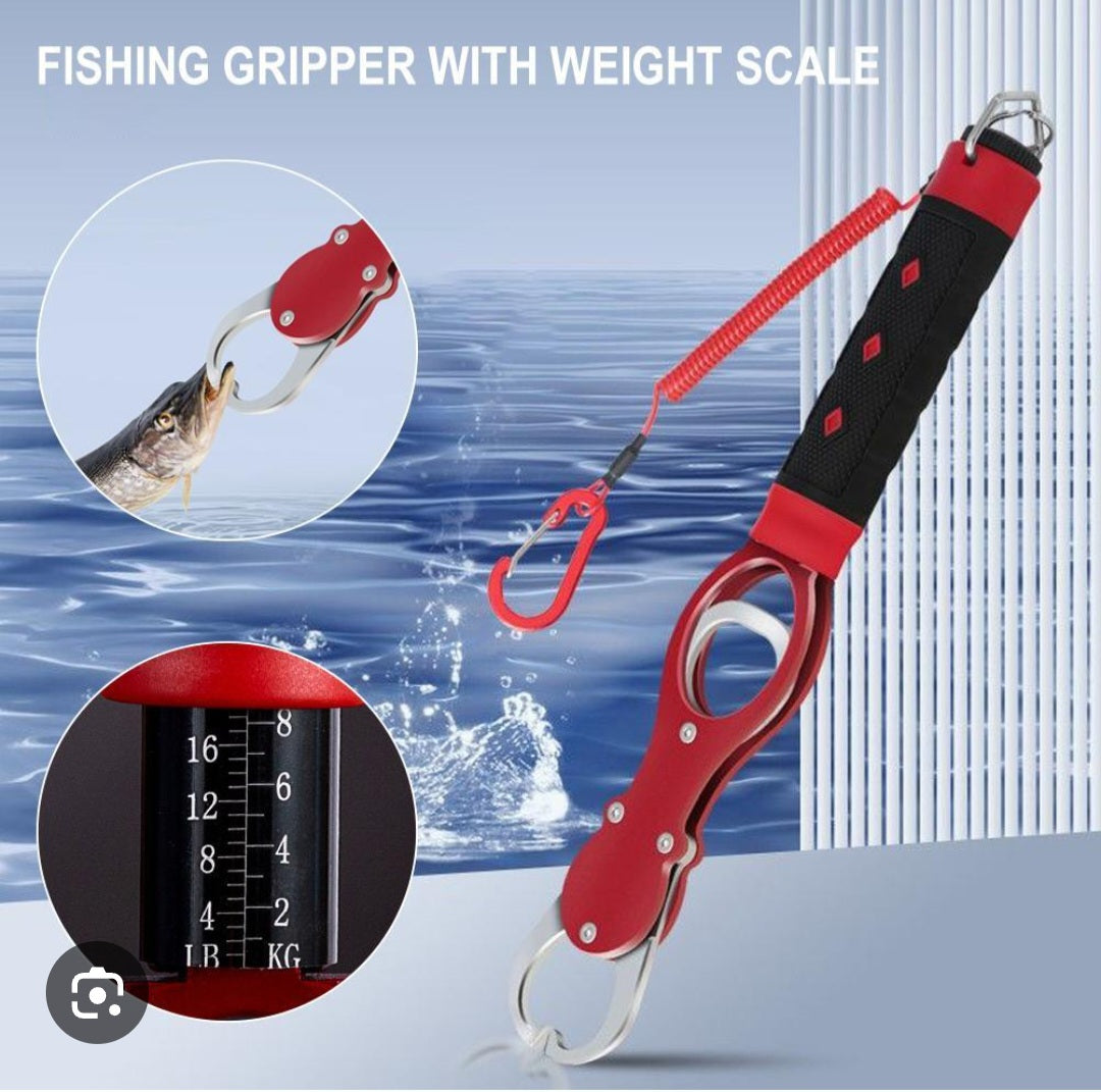 Fishing gripper with scale